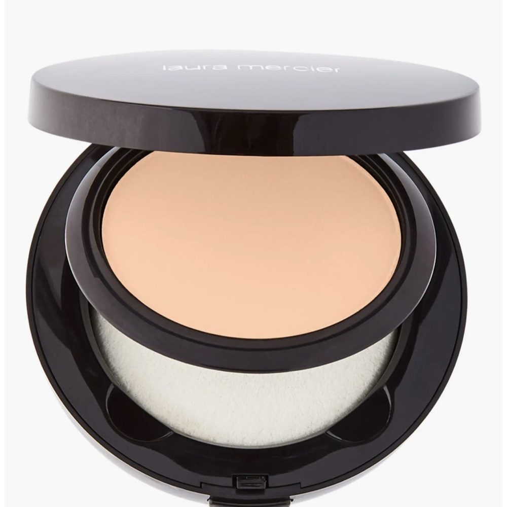 Laura Mercier Smooth Finish Powder Foundation